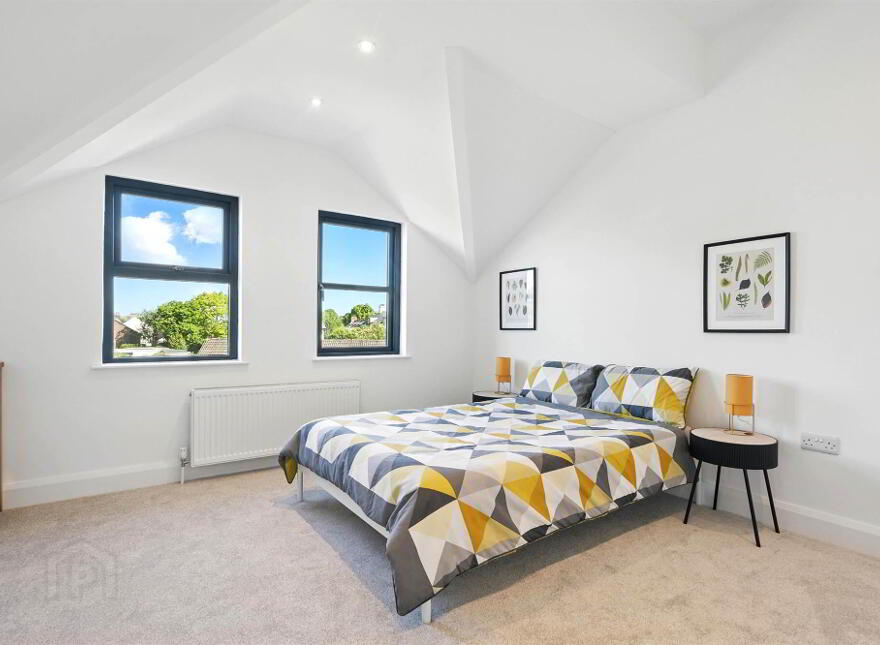 62 Earlswood Road, Ballyhackamore, Belfast, BT4 3DZ