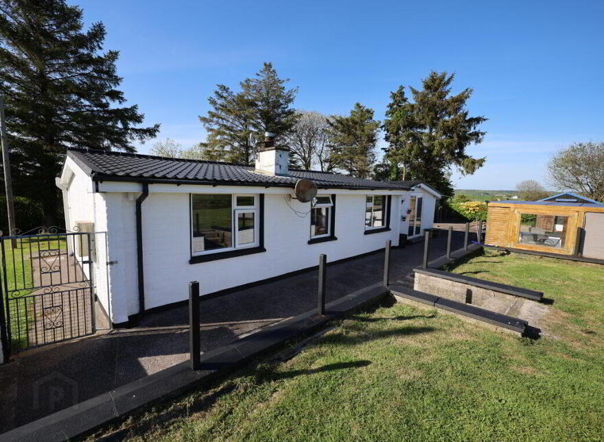 Cairn Cottage, Curra, Belgooly, P17PY83