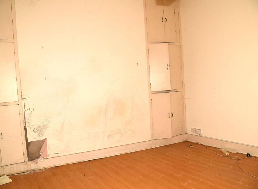 No. 6 St. Jarlath' S Place, Bishop Street, Tuam,Galway, H54PY11