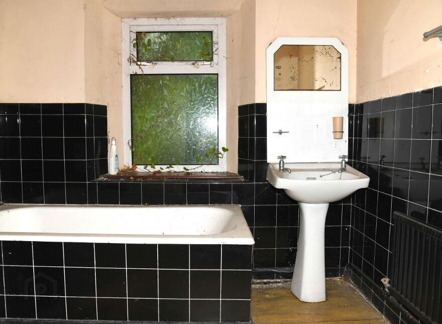 No. 6 St. Jarlath' S Place, Bishop Street, Tuam,Galway, H54PY11