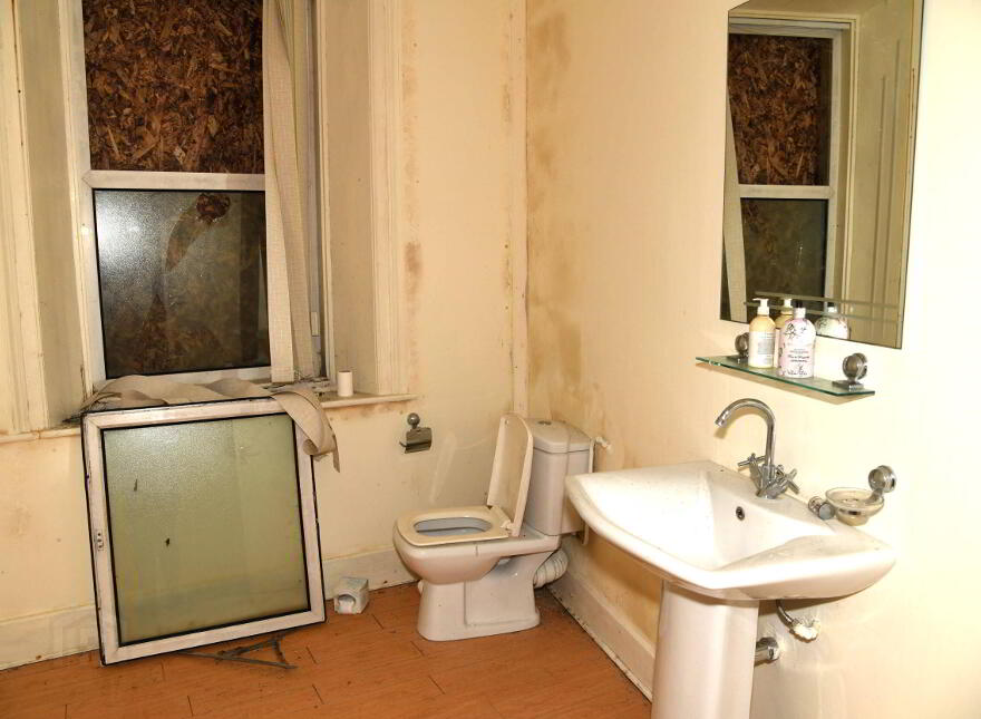 No. 6 St. Jarlath' S Place, Bishop Street, Tuam,Galway, H54PY11
