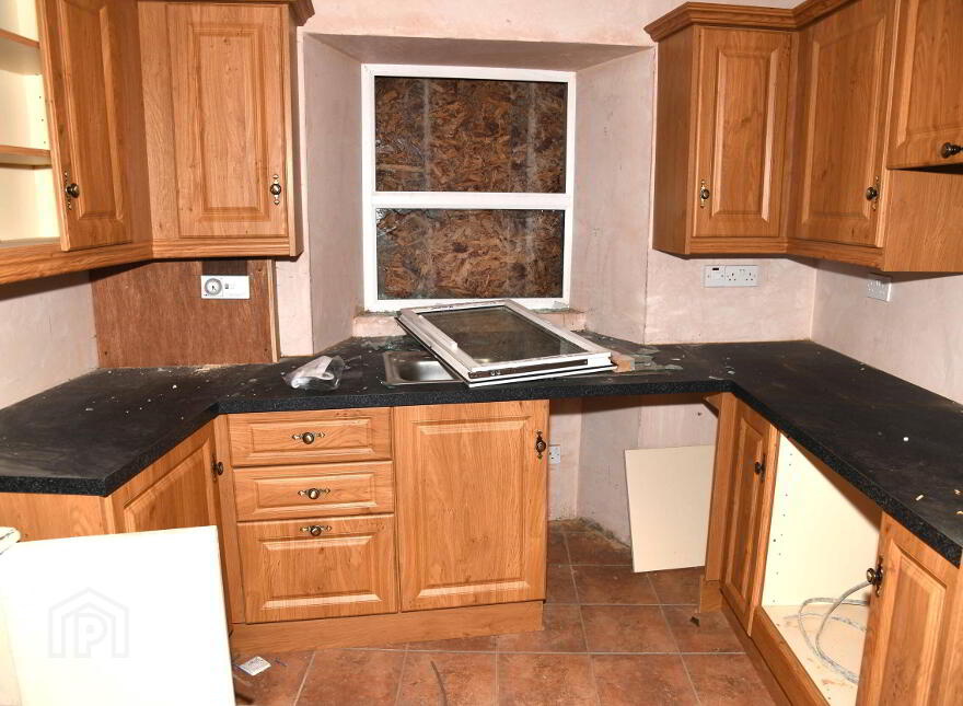 No. 4 St. Jarlath' S Place, Bishop Street, Tuam,Galway, H54D729