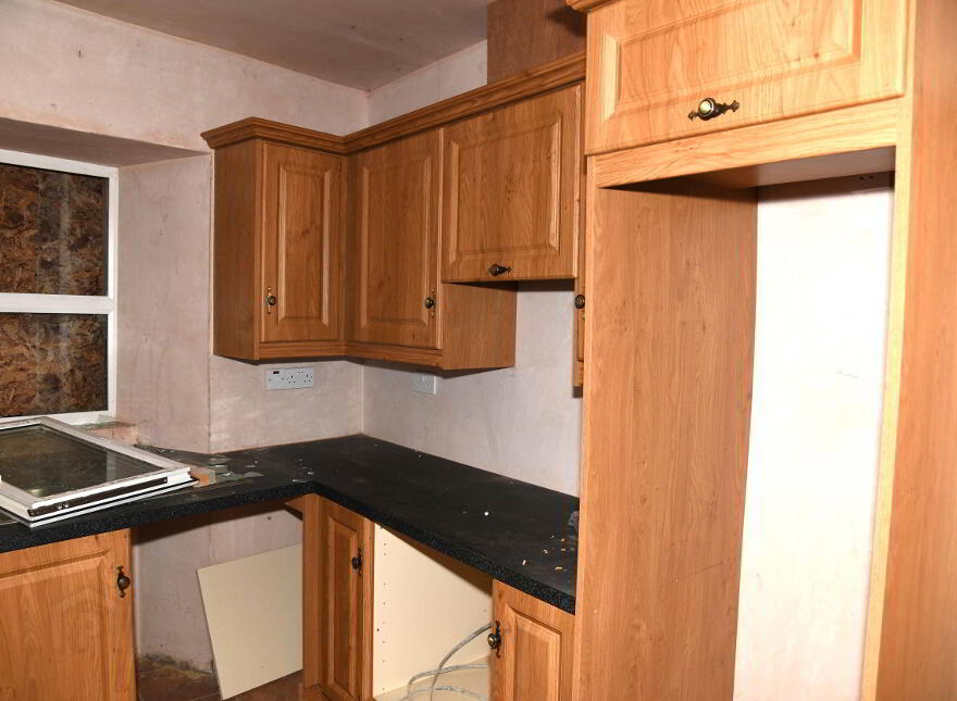 No. 4 St. Jarlath' S Place, Bishop Street, Tuam,Galway, H54D729