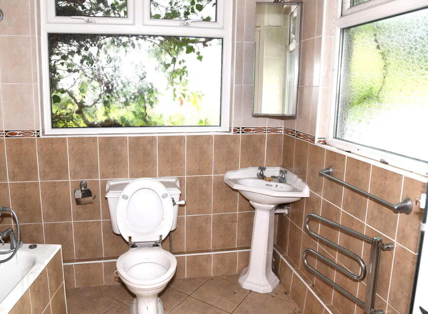No. 3 St. Jarlath' S Place, Bishop Street, Tuam,Galway, H54PH66