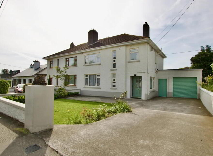 Arcadia, Athlone, N37P589 photo