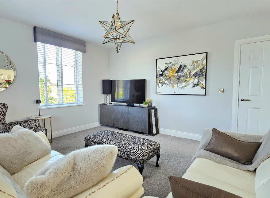 6 Hartley Hall Close, Greenisland, Carrickfergus, BT38 8ZQ