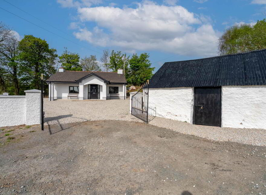 Meencarrigagh, Ballybofey, Lifford, F93E8PF