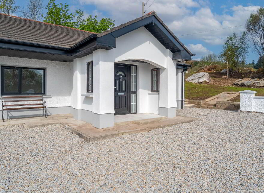 Meencarrigagh, Ballybofey, Lifford, F93E8PF