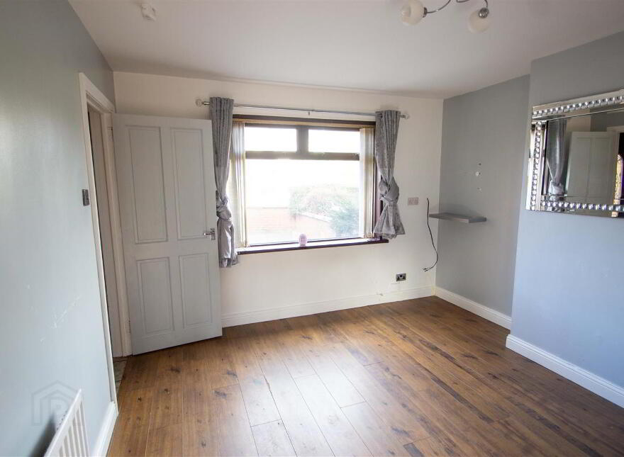 4 Iris Walk, Belfast, BT12 7BX