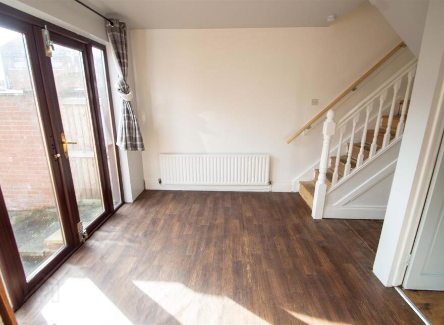 4 Iris Walk, Belfast, BT12 7BX