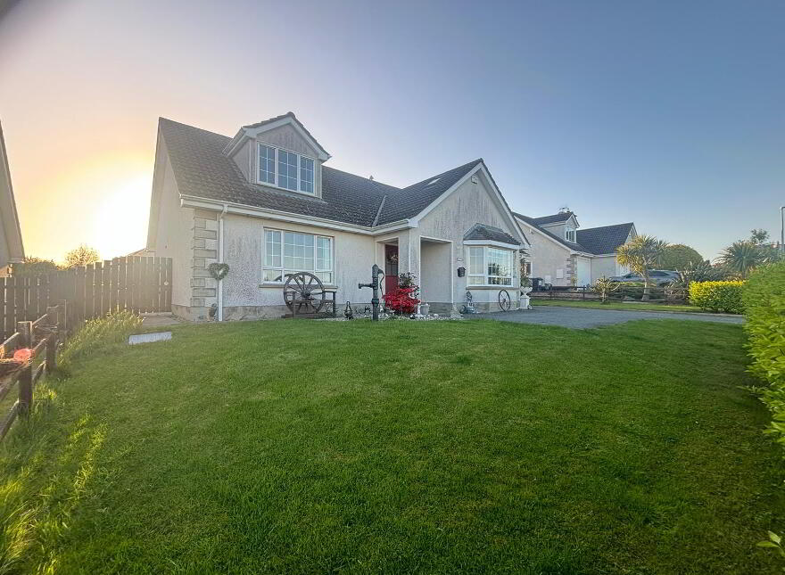 Lisdua, 35 Strandhill, Clogherhead, A92X3R2