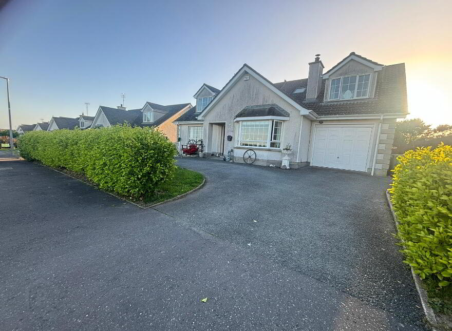 Lisdua, 35 Strandhill, Clogherhead, A92X3R2