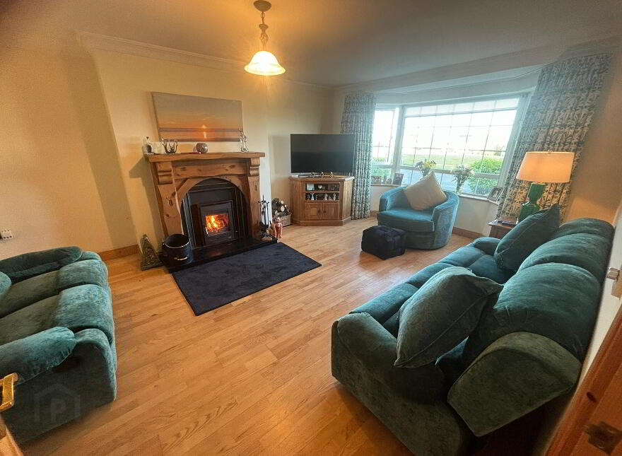 Lisdua, 35 Strandhill, Clogherhead, A92X3R2