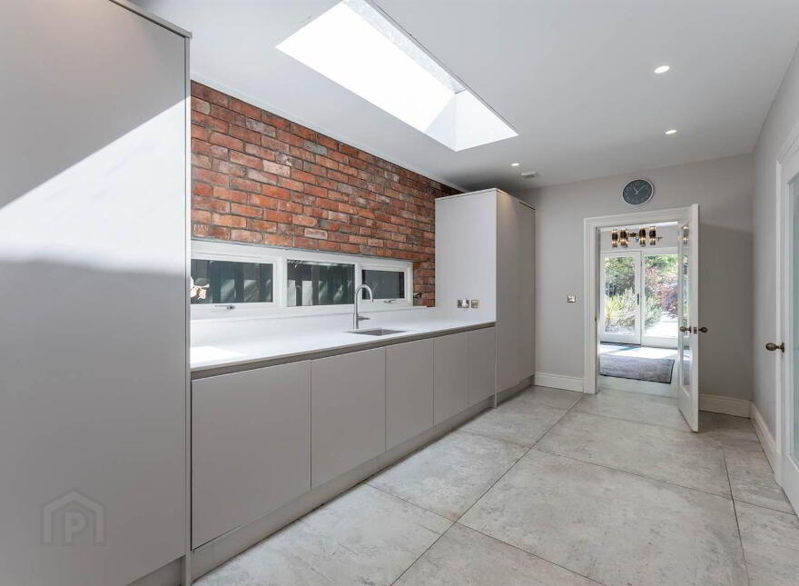 3 Alexandra Park, Off My Lady's Mile, Holywood, BT18 9ET