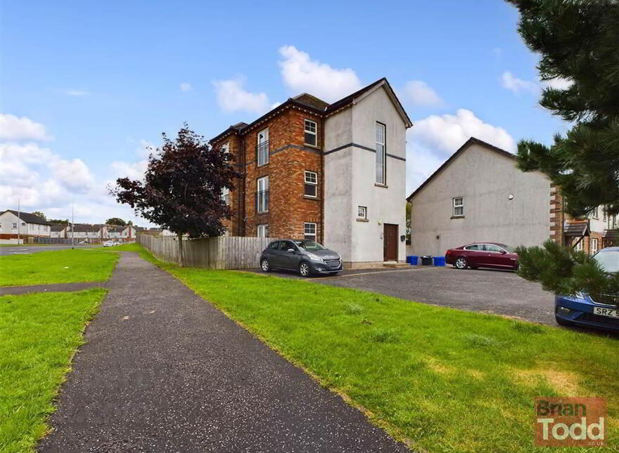 Lindara Drive, Larne, BT40 2FB photo