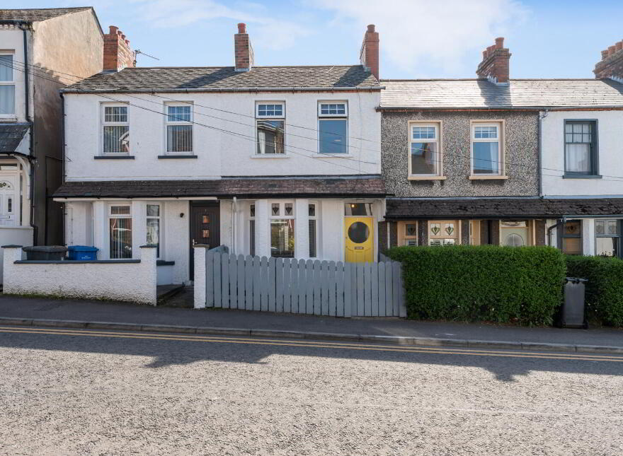77 Downshire Road, Holywood, BT18 9LY photo