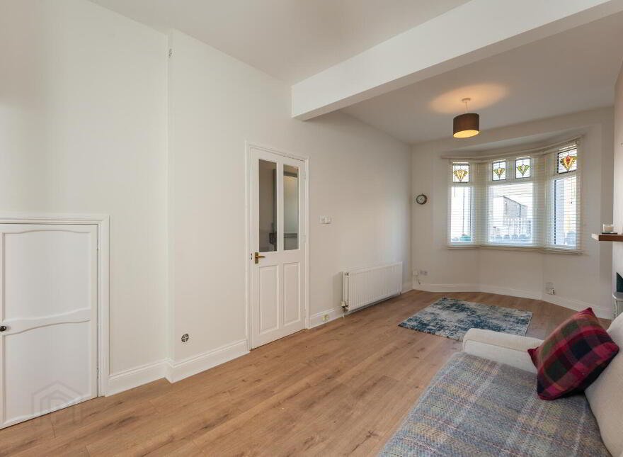 77 Downshire Road, Holywood, BT18 9LY