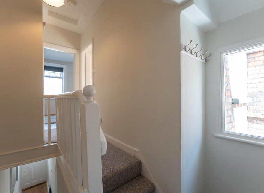77 Downshire Road, Holywood, BT18 9LY