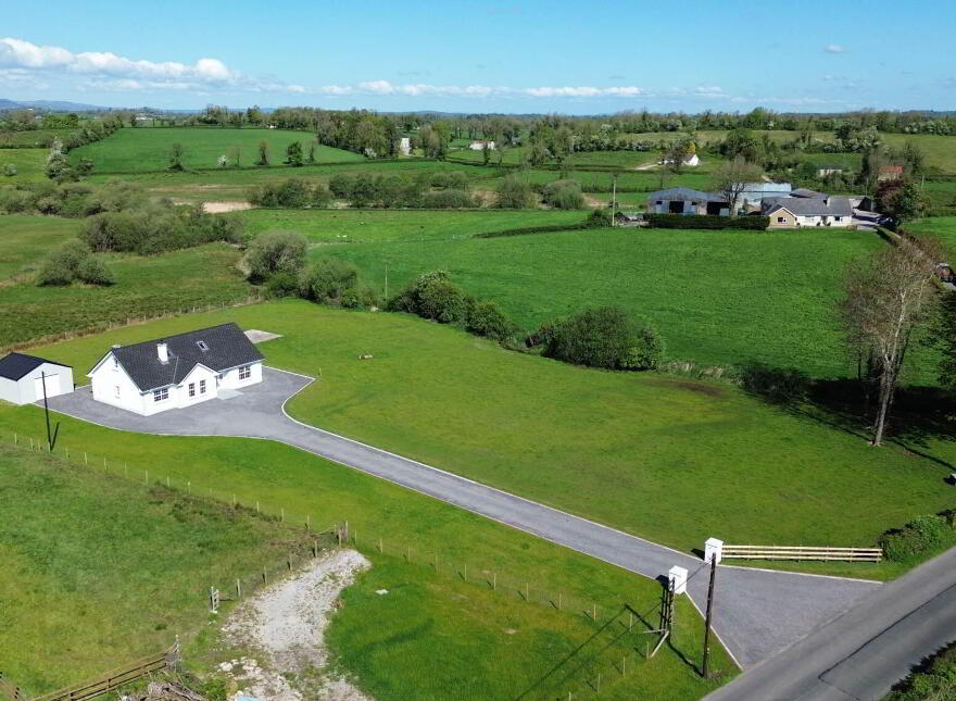 85 Inishmore Road, Lisbellaw, Enniskillen, BT94 5NQ photo