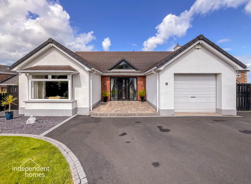 12 Casements View, Larne, BT40 3DW photo