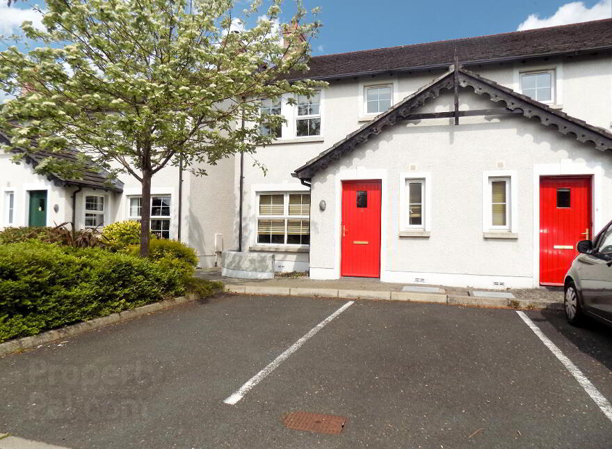 8 Railway Cottages, Lambeg, Lisburn, BT27 4QW photo