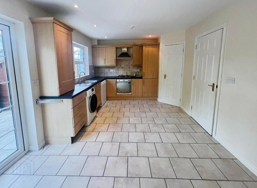 8 Railway Cottages, Lambeg, Lisburn, BT27 4QW