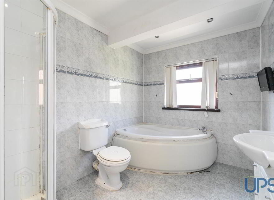 21 Stockmans Crescent, Belfast, BT11 9AW