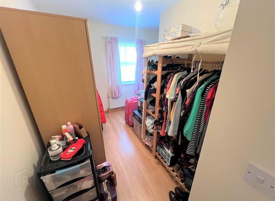 8 Lindara Park, Larne, BT40 2GD
