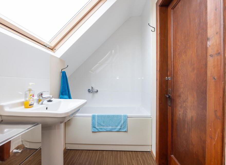 The Hide, 156 Portaferry Road, Newtownards, BT22 2AJ