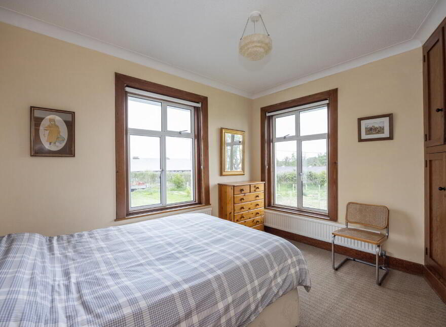 The Hide, 156 Portaferry Road, Newtownards, BT22 2AJ