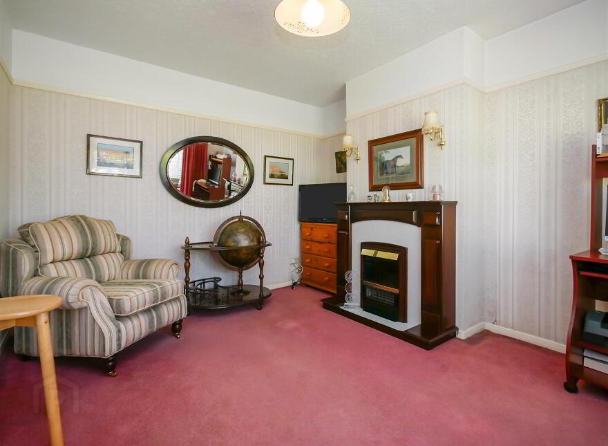 15 Castlecoole Park, Belvoir Park, Belfast, BT8 7BE
