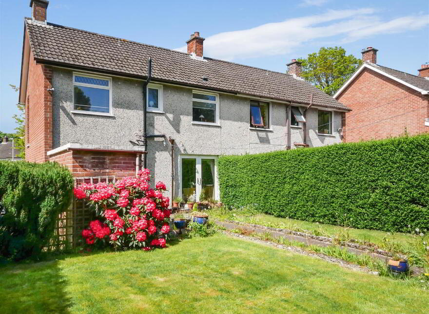 15 Castlecoole Park, Belvoir Park, Belfast, BT8 7BE