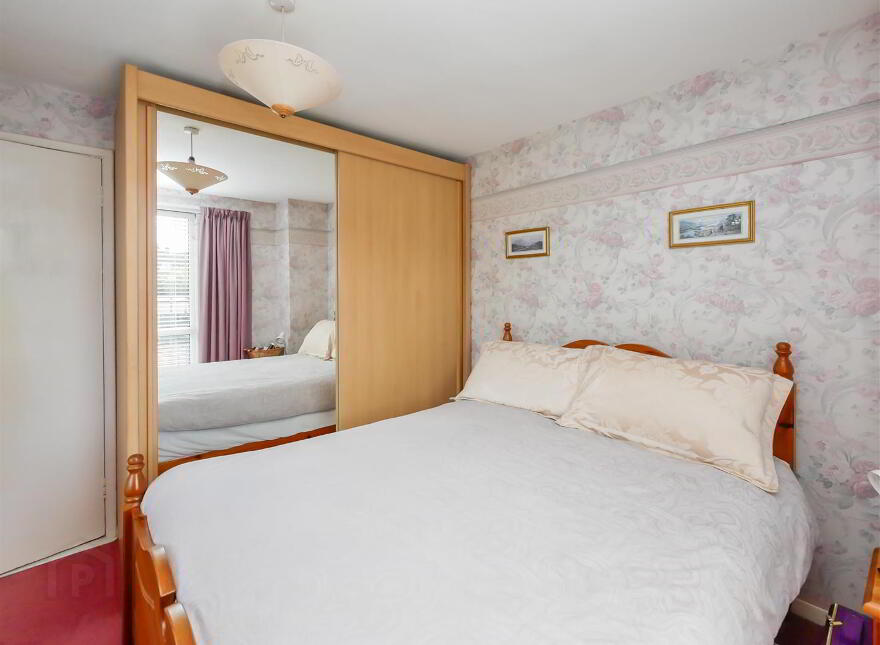 15 Castlecoole Park, Belvoir Park, Belfast, BT8 7BE