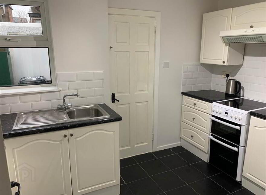 4 Ardenvohr Street, Belfast, BT6 8NB
