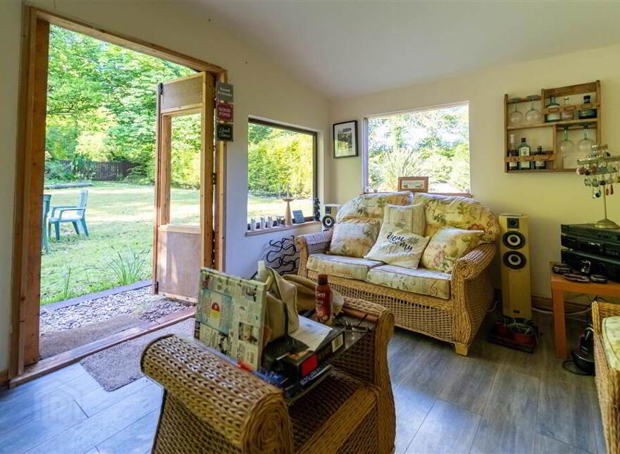 535 Belfast Road, Crawfordsburn, Bangor, BT19 1UJ