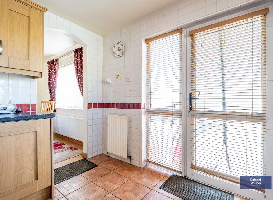 16 Marlborough Park, Lurgan, BT66 8NL