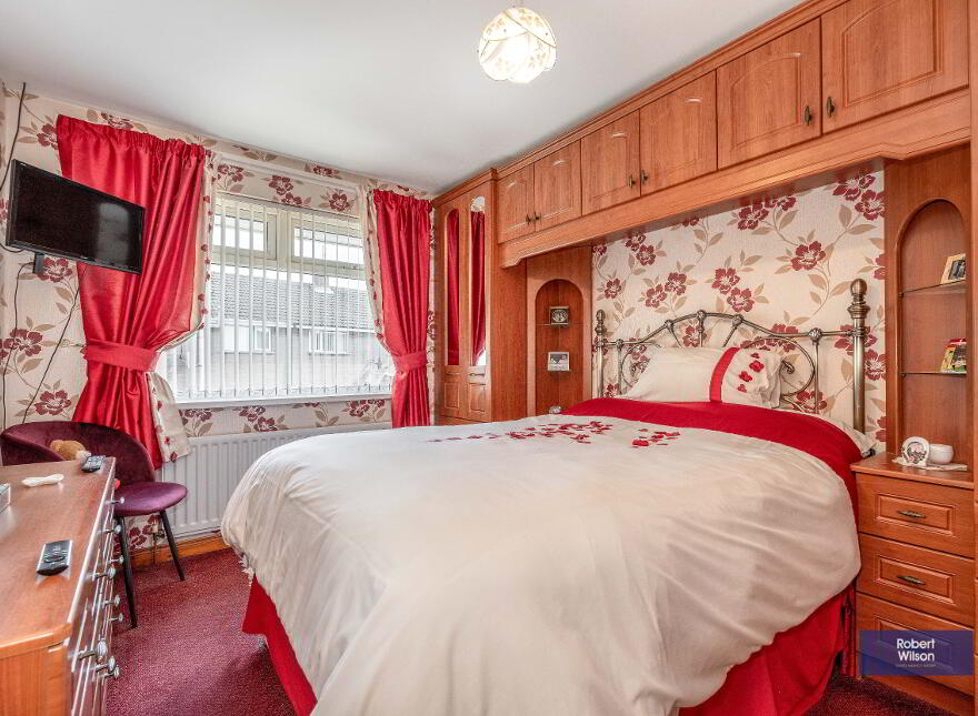 16 Marlborough Park, Lurgan, BT66 8NL