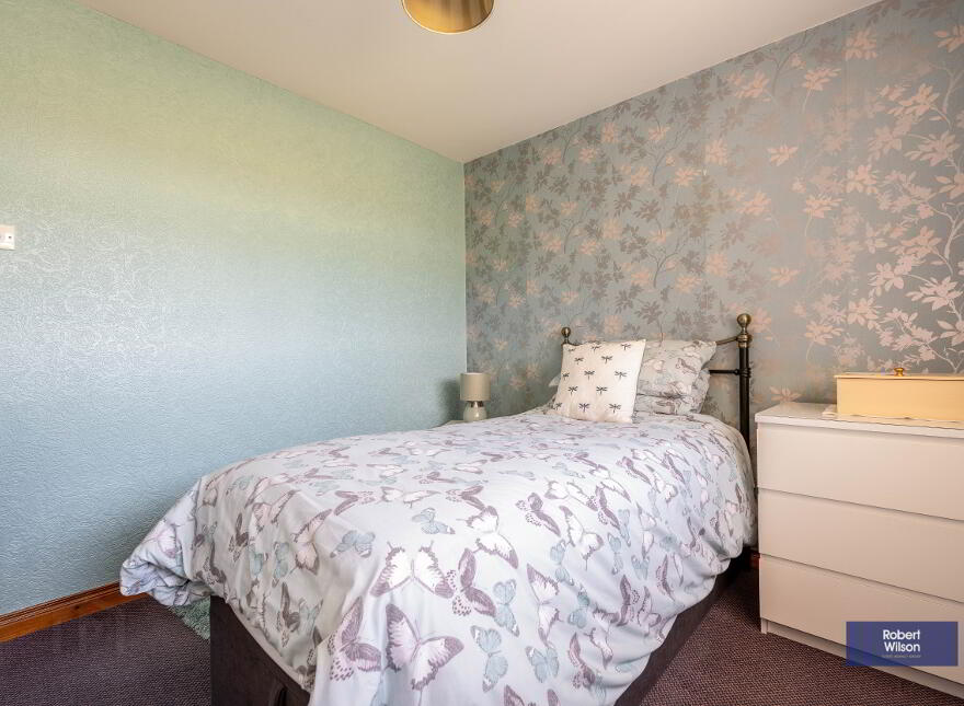 16 Marlborough Park, Lurgan, BT66 8NL