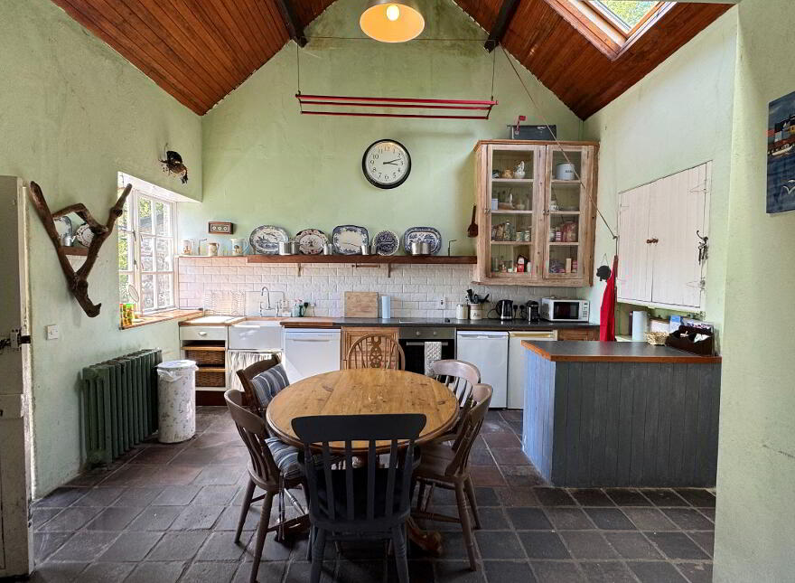Driftwood Cottage, Ballyara, Killybegs, F94X9V2