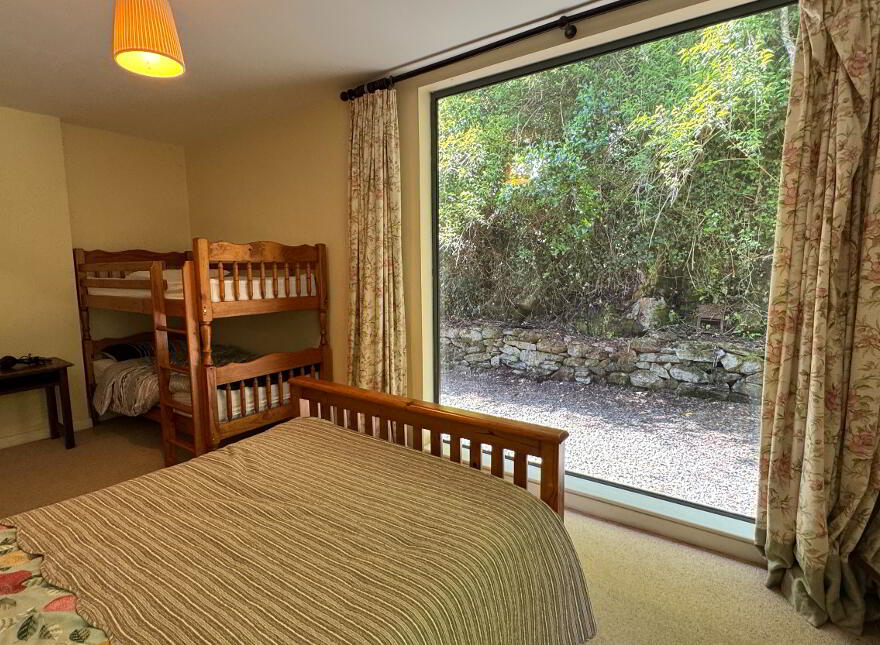 Driftwood Cottage, Ballyara, Killybegs, F94X9V2