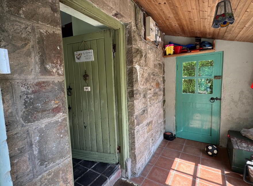 Driftwood Cottage, Ballyara, Killybegs, F94X9V2