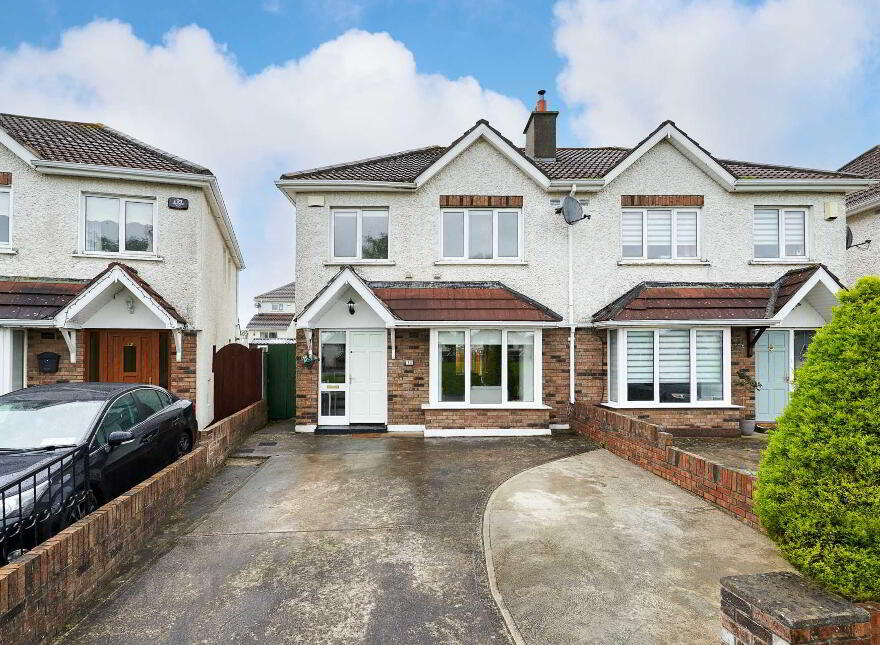 12 Tara Court Square, Navan, C15D7Y2 photo