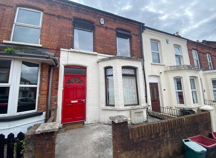 46 Lisburn Avenue, Belfast, BT9 7FX photo