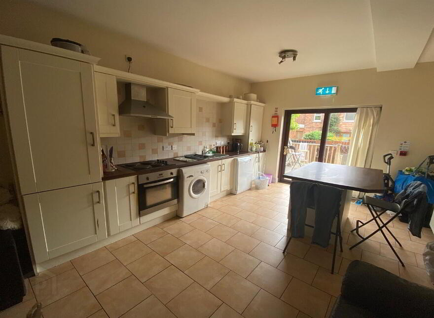 46 Lisburn Avenue, Belfast, BT9 7FX
