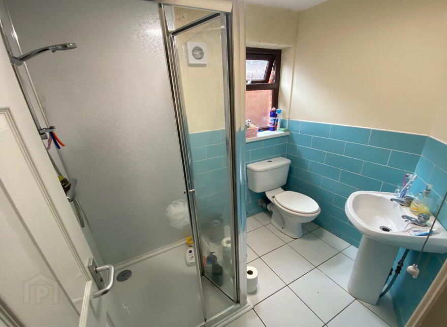 46 Lisburn Avenue, Belfast, BT9 7FX