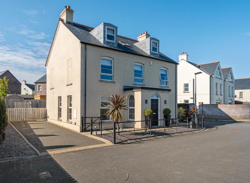 7 Hartley Hall Close, Greenisland, Carrickfergus, BT38 8ZQ