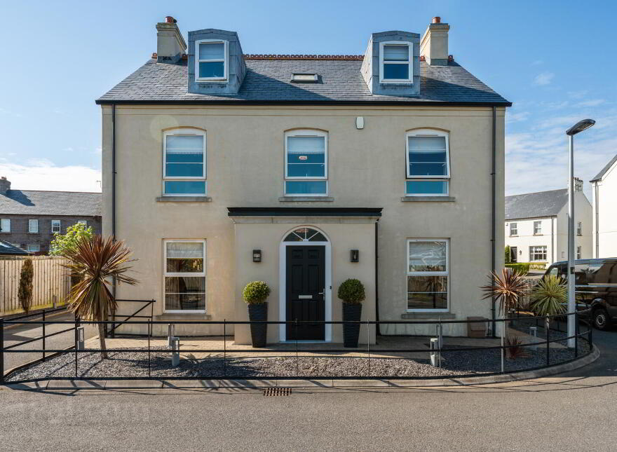 7 Hartley Hall Close, Greenisland, Carrickfergus, BT38 8ZQ photo