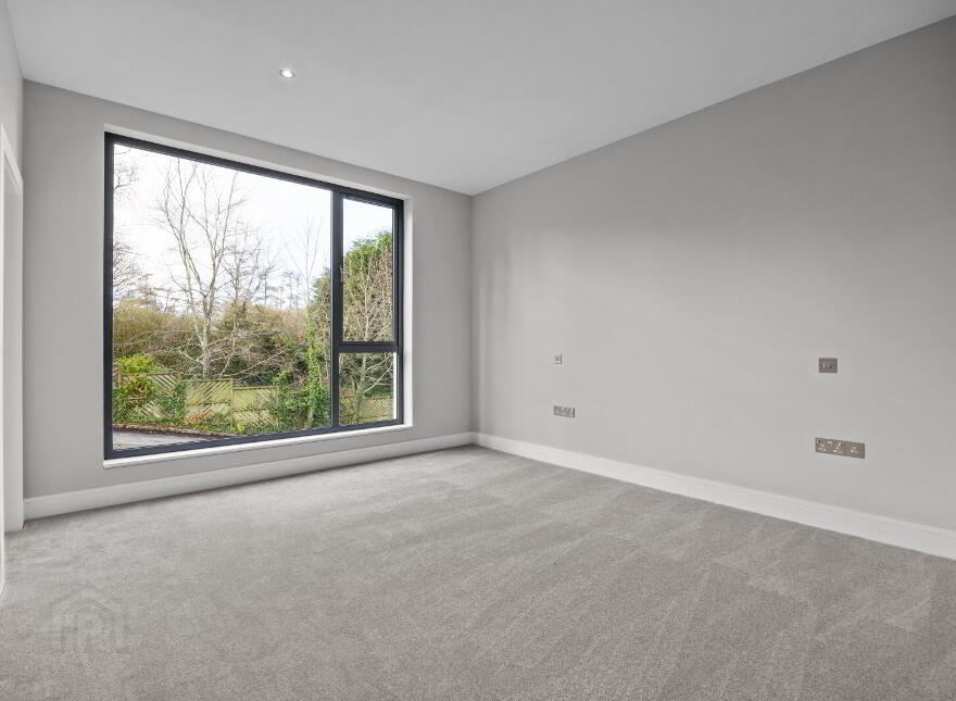Monad, 7a Glen Road, Cultra, Holywood, BT18 0HB