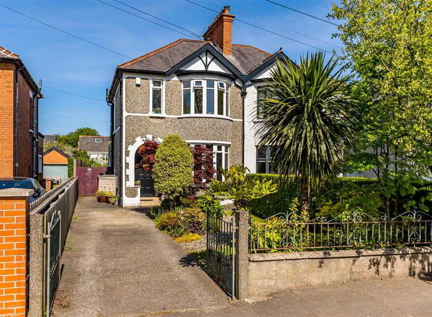 372 Castlereagh Road, Belfast, BT5 6AE photo