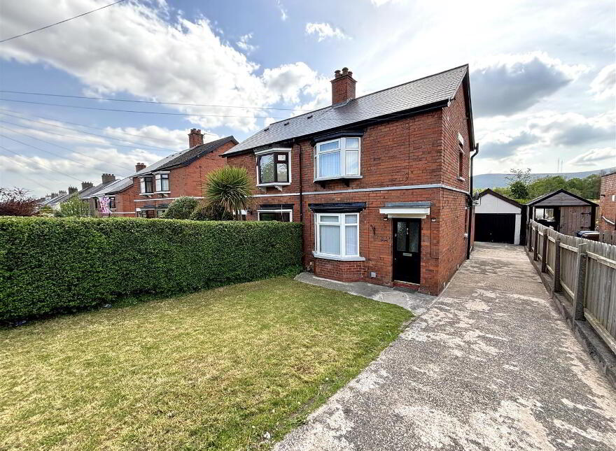 678 Oldpark Road, Belfast, BT14 6QN photo